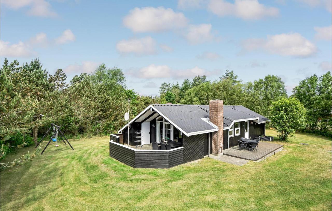 Amazing Home In Blavand With Wifi Exterior photo