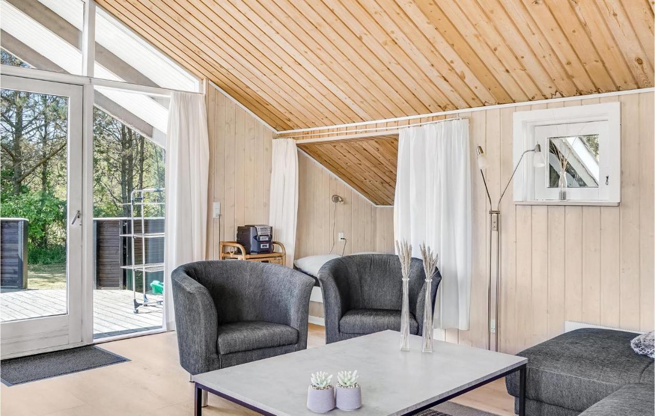 Amazing Home In Blavand With Wifi Exterior photo