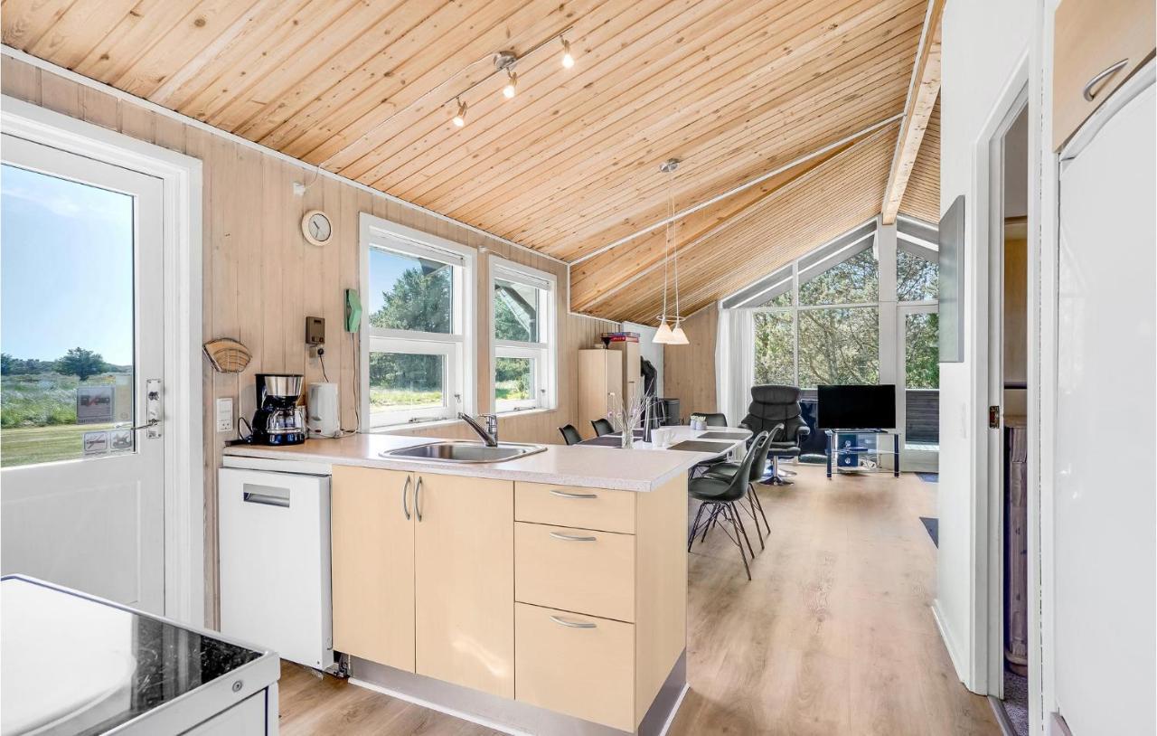 Amazing Home In Blavand With Wifi Exterior photo